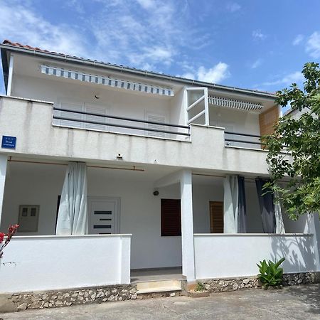 Apartmani Mara Rogoznica Рогозница Экстерьер фото